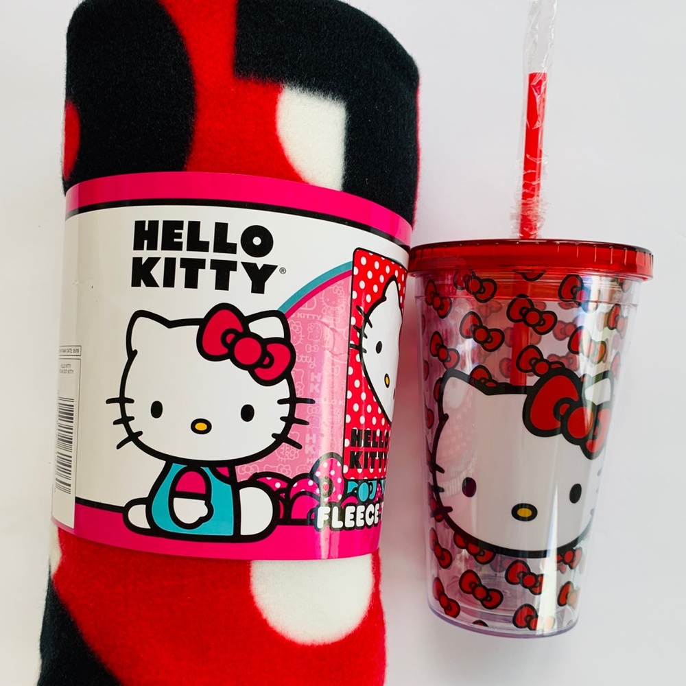 Hello Kitty blanket and cup for girls